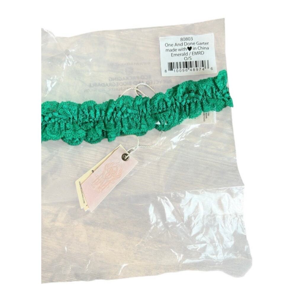We are HAH / Free People NWT One And Done Garter Emerald Green Lace Lingerie - Picture 4 of 5